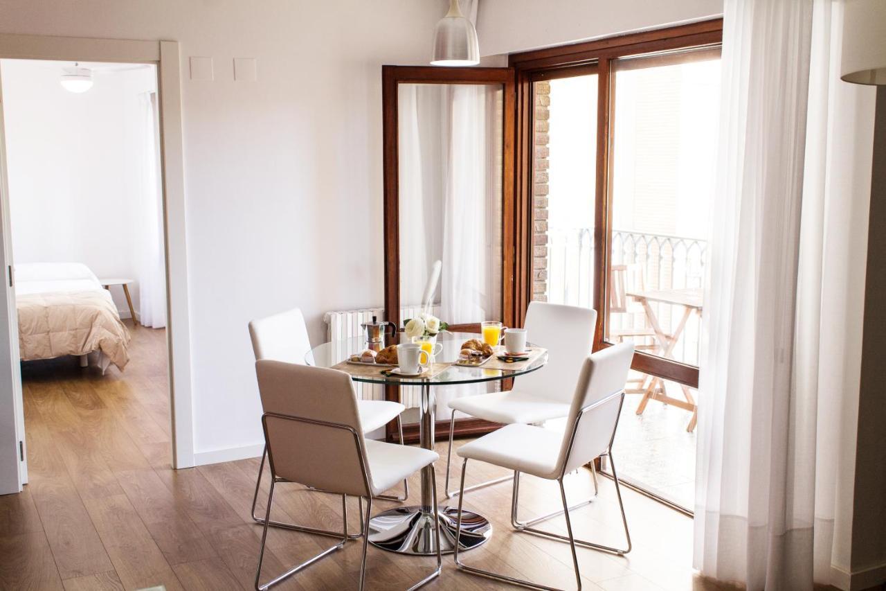 Apartamento Con Vistas En Centro Historico Zaragoza Ngoại thất bức ảnh